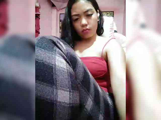 hornylittleprincess69