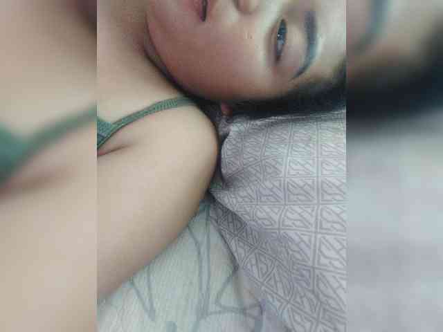 hornylittleprincess69 webcam