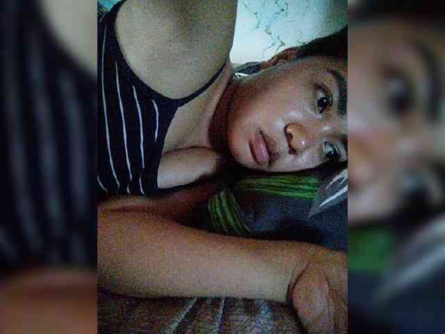 hornylittleprincess69 webcam
