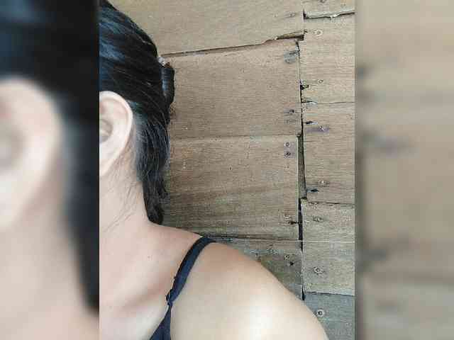 Modelo: hornylittleprincess69