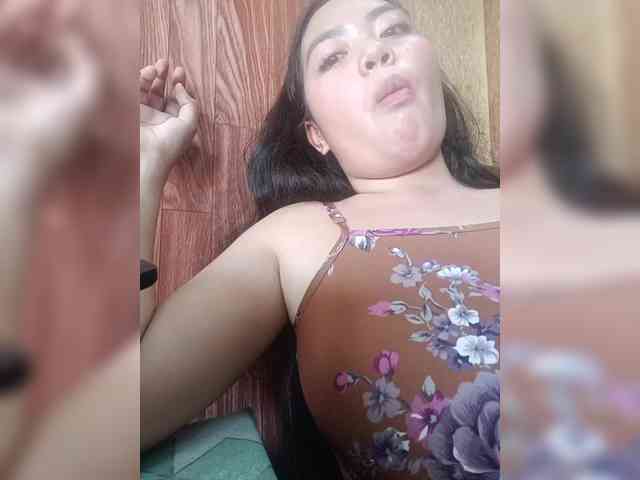 hornylittleprincess69