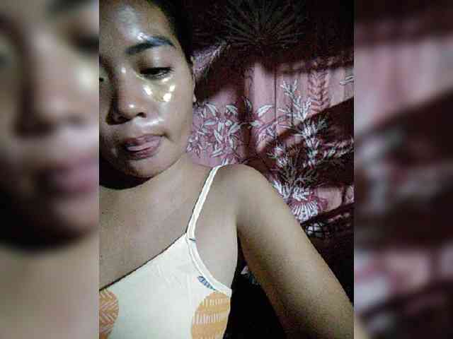 hornylittleprincess69