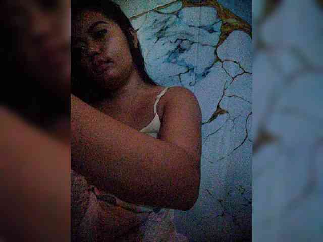 hornylittleprincess69