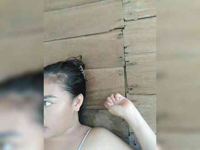 hornylittleprincess69