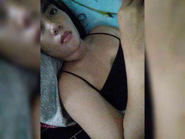 hornylittleprincess69 webcam