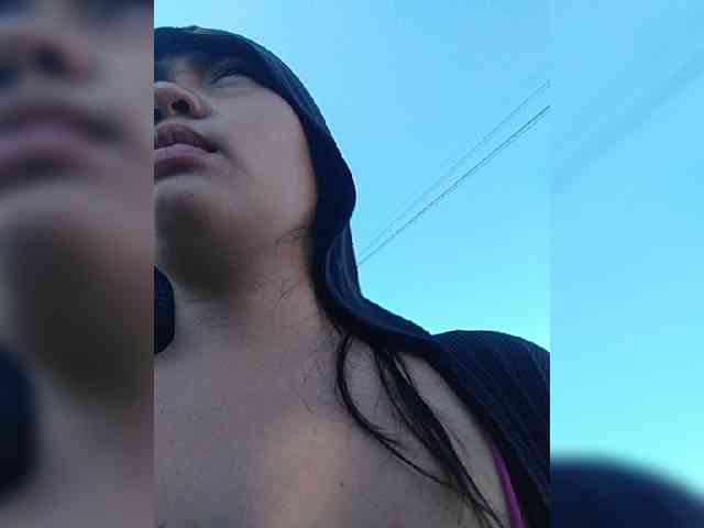 hornylittleprincess69 webcam