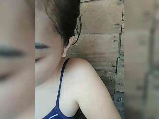 hornylittleprincess69 webcam