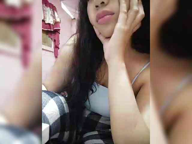 hornylittleprincess69 webcam