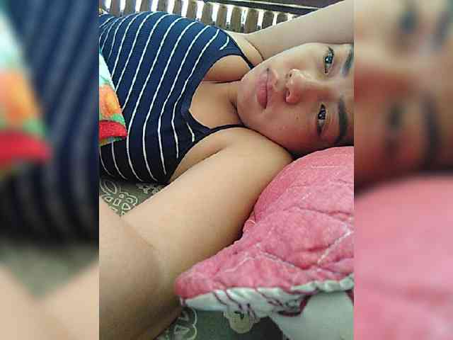 hornylittleprincess69 webcam