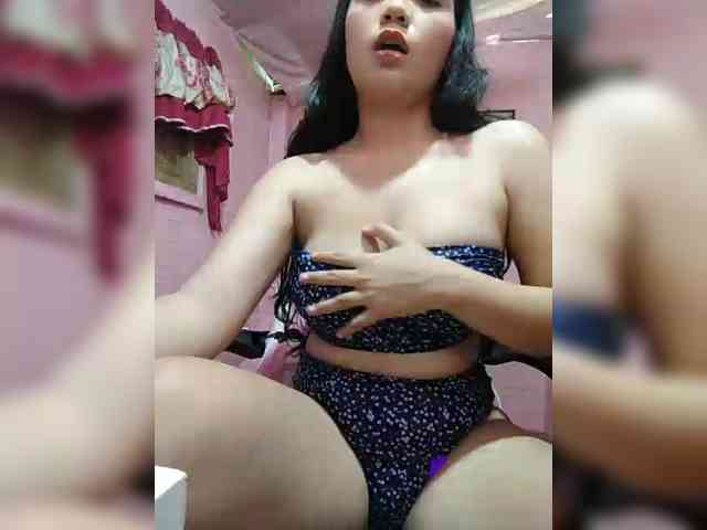 hornylittleprincess69 webcam