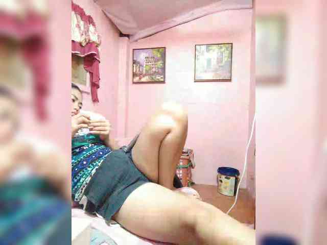hornylittleprincess69 webcam