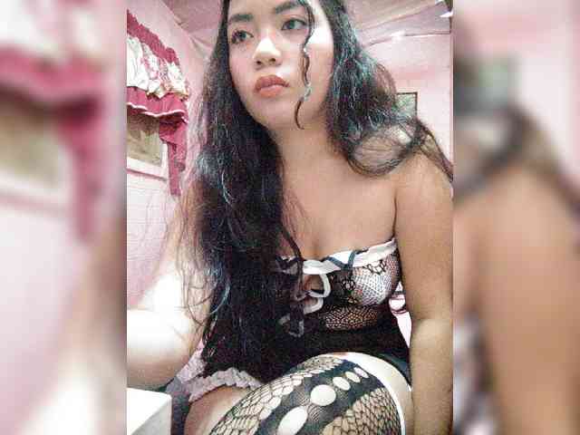 hornylittleprincess69