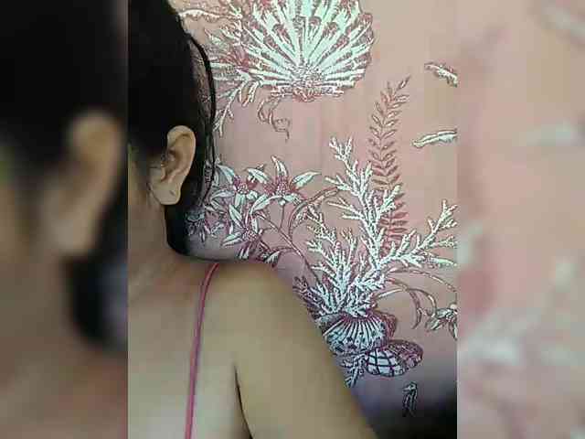 hornylittleprincess69