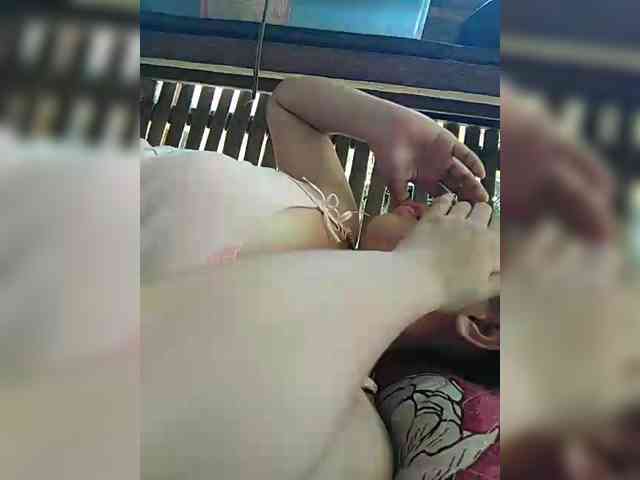 hornylittleprincess69 webcam