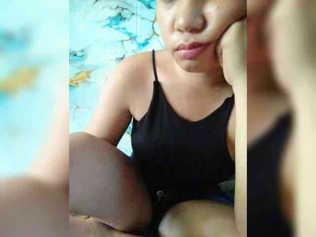 hornylittleprincess69 webcam