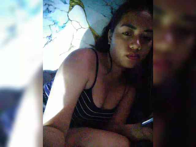 hornylittleprincess69 webcam