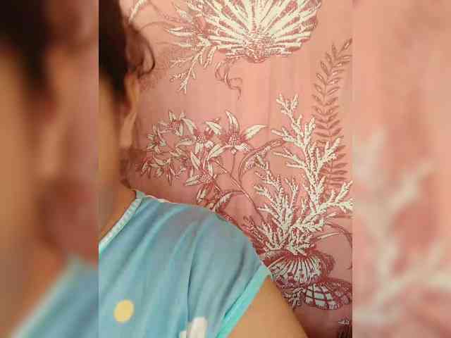 hornylittleprincess69