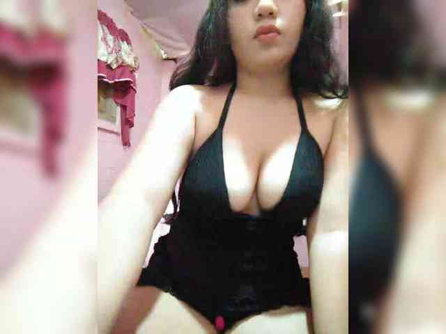 hornylittleprincess69