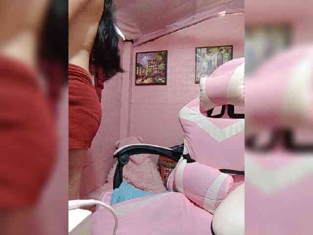 hornylittleprincess69 webcam