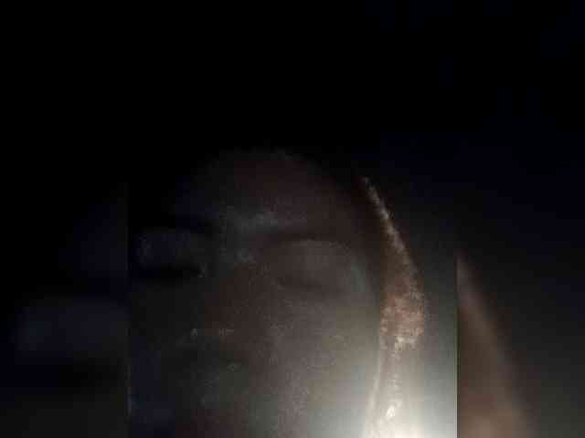 hornylittleprincess69