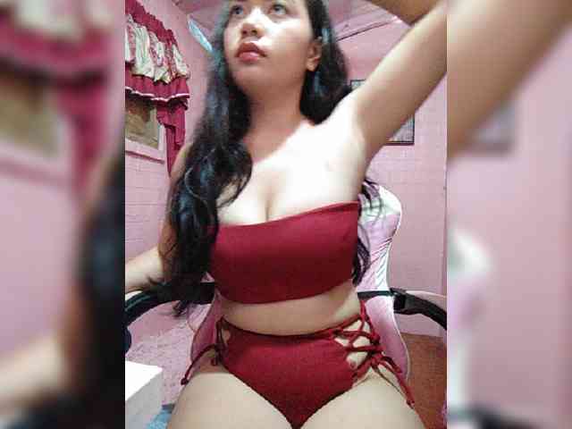 hornylittleprincess69
