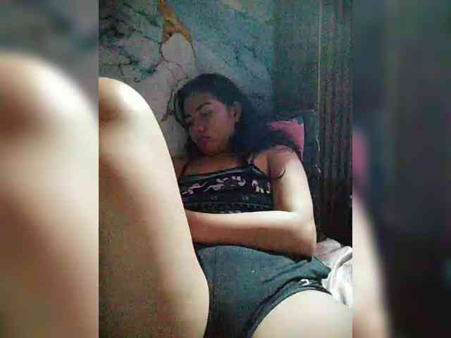 hornylittleprincess69 webcam
