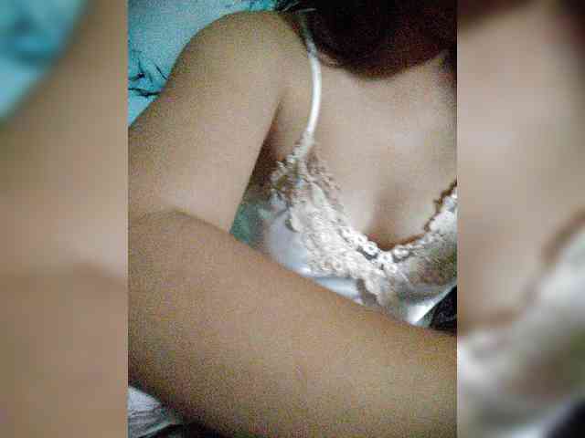hornylittleprincess69 webcam