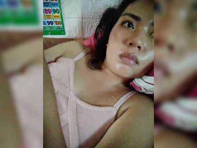 hornylittleprincess69 webcam