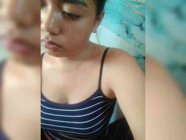 hornylittleprincess69