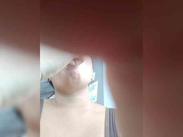 hornylittleprincess69 webcam