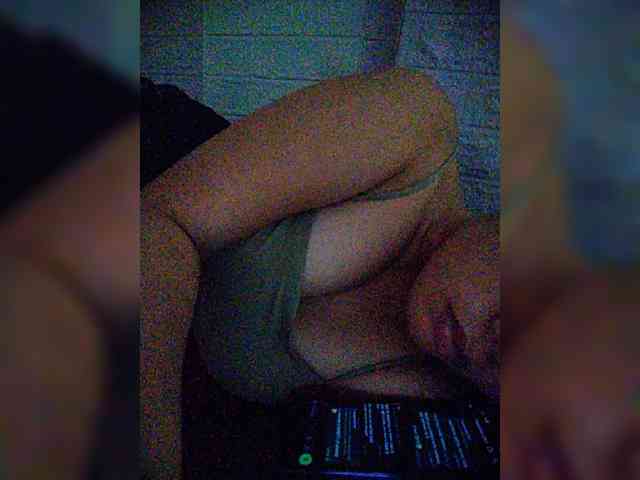 hornylittleprincess69 webcam