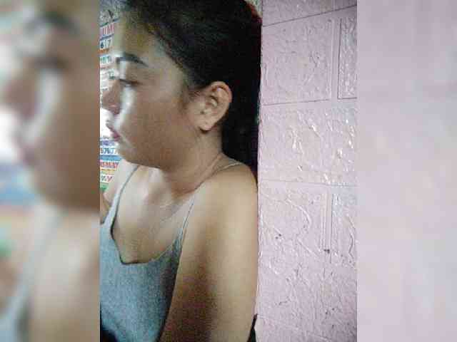 hornylittleprincess69 webcam