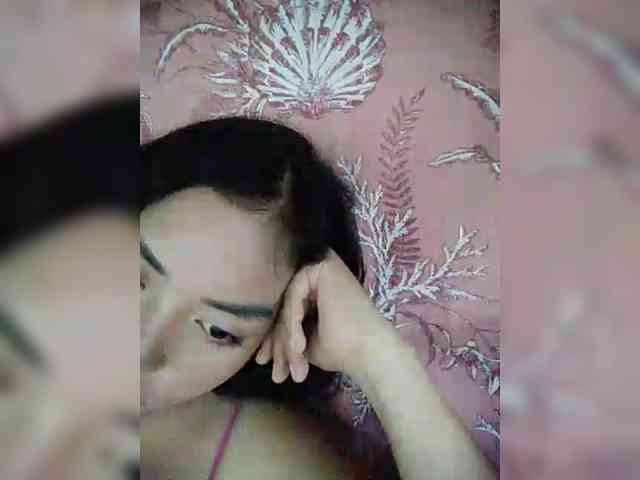 hornylittleprincess69 webcam