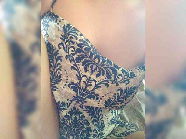 hornylittleprincess69 webcam