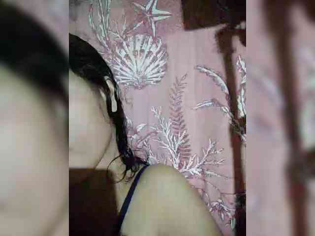 hornylittleprincess69 webcam