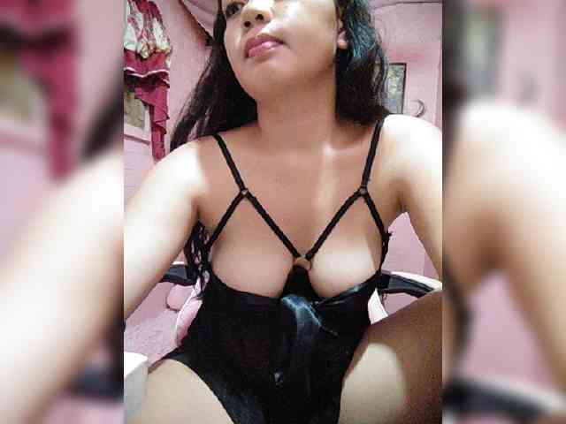 hornylittleprincess69 webcam