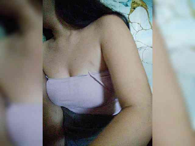 hornylittleprincess69 webcam