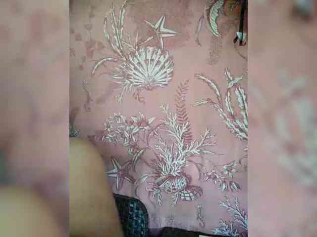 hornylittleprincess69 webcam