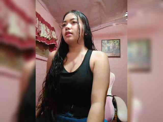 hornylittleprincess69