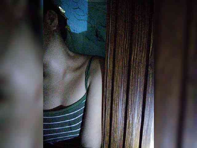 hornylittleprincess69