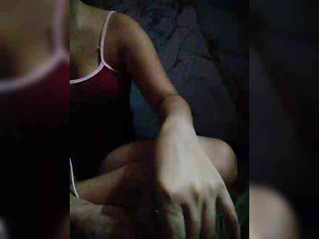 hornylittleprincess69