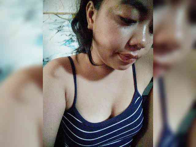 hornylittleprincess69 webcam