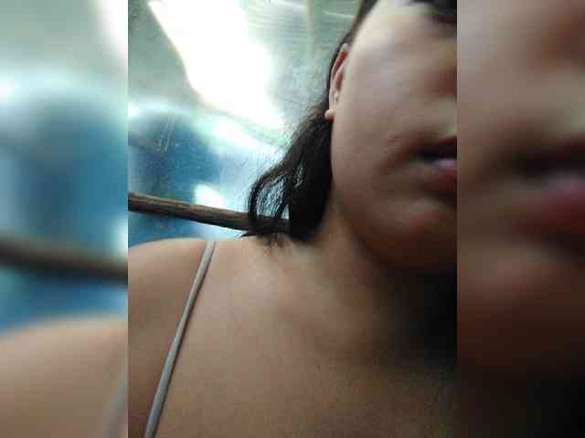 hornylittleprincess69 webcam