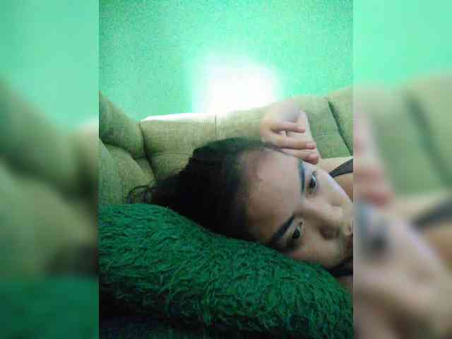 hornylittleprincess69 webcam