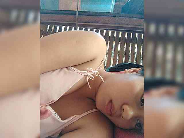 hornylittleprincess69 webcam
