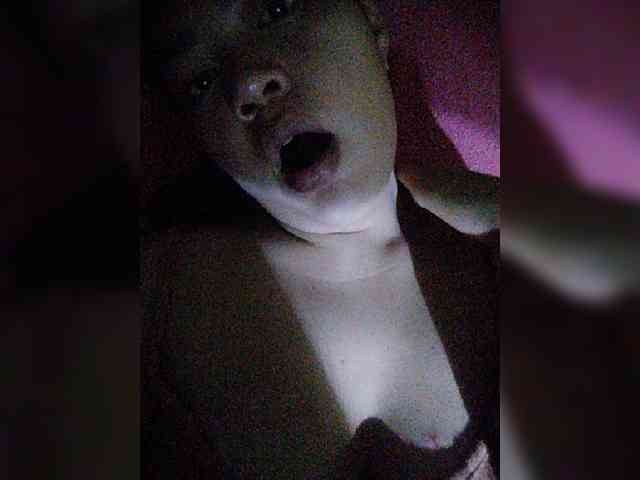 hornylittleprincess69 webcam