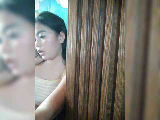 hornylittleprincess69