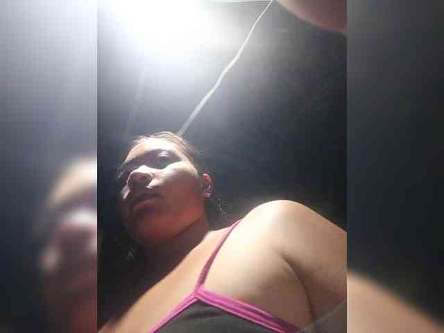 hornylittleprincess69 webcam