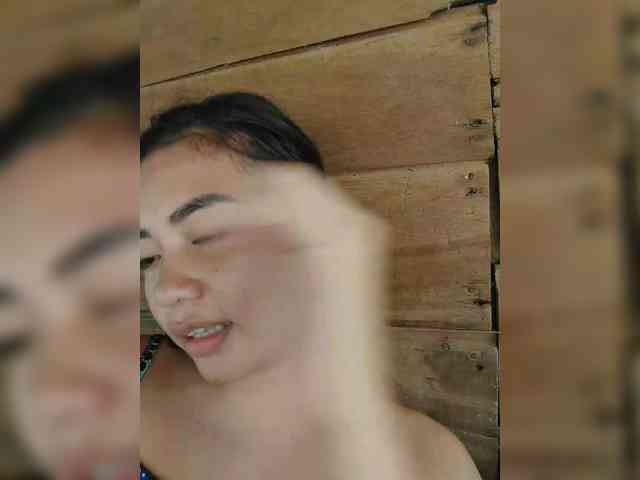 hornylittleprincess69 webcam