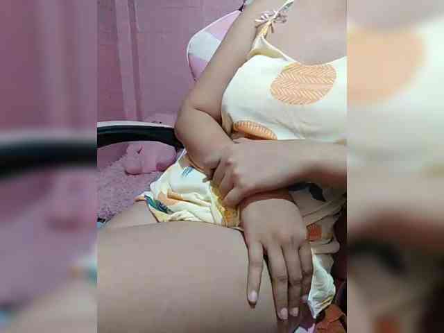 hornylittleprincess69